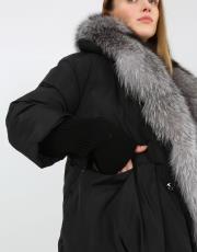 siyah şişme kürk yakalı mont 2