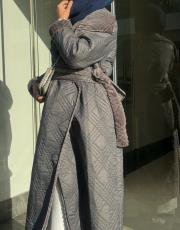 antrasit kapitone mont 3