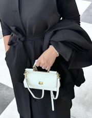 siyah yelekli trençkot 2