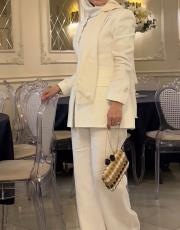 beyaz sare blazer takım  3