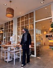 siyah ceket triko takım